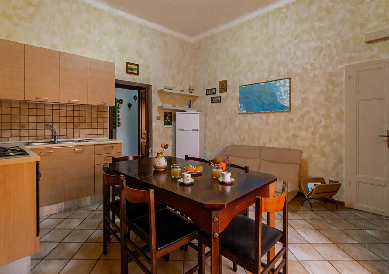 Murphy Holiday Home - Residenza Italia La Maddalena  Eksteriør billede